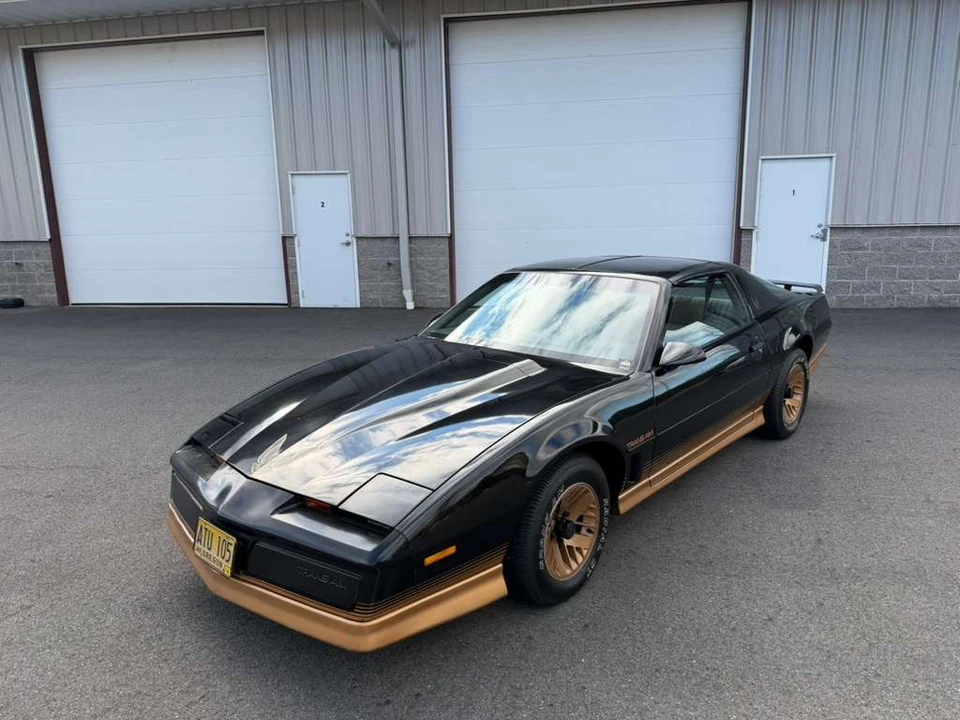 1984 Pontiac Firebird Trans Am 3rd Gen - Image 10 of 31