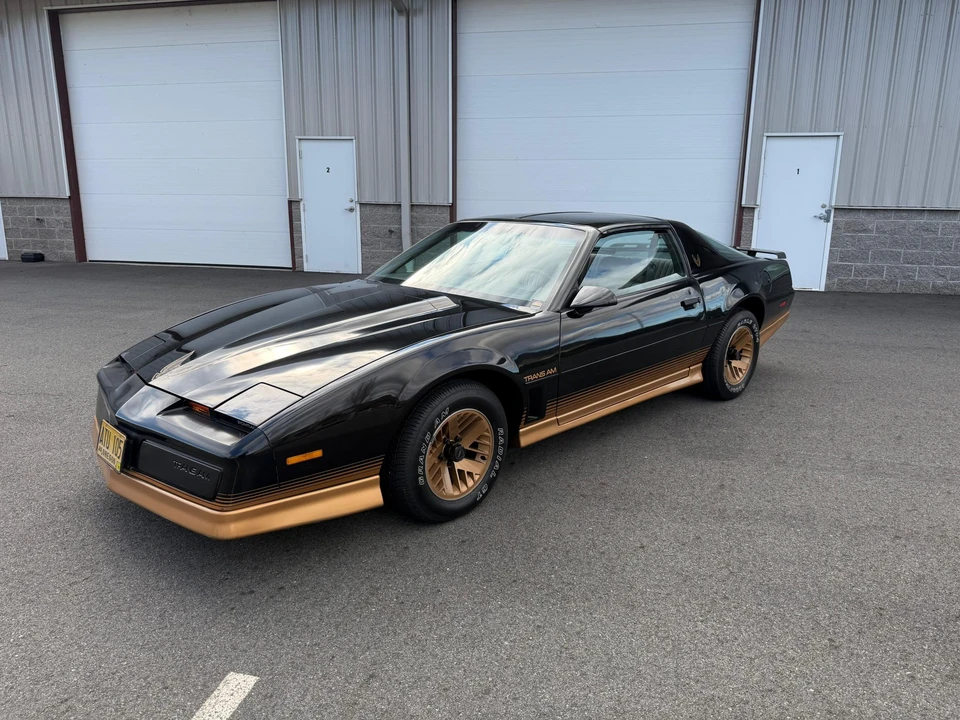 1984 Pontiac Firebird Trans Am 3rd Gen - Image 7 of 31