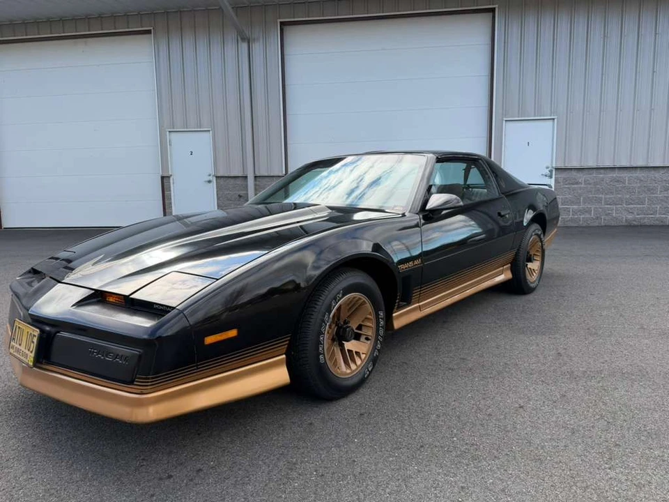 1984 Pontiac Firebird Trans Am 3rd Gen - Image 12 of 31