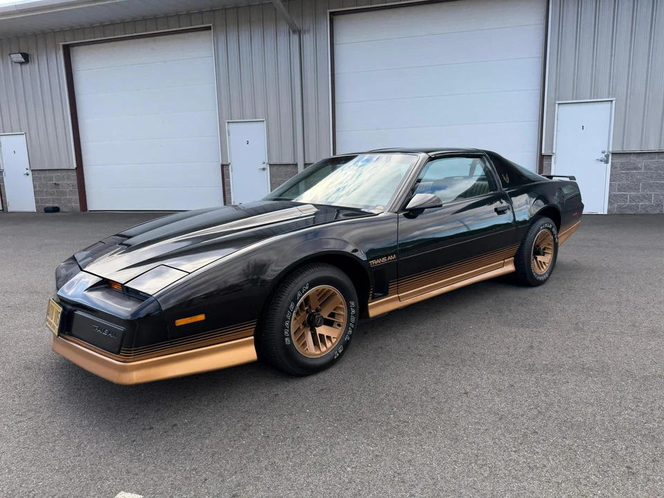 1984 Pontiac Firebird Trans Am 3rd Gen - Image 8 of 31