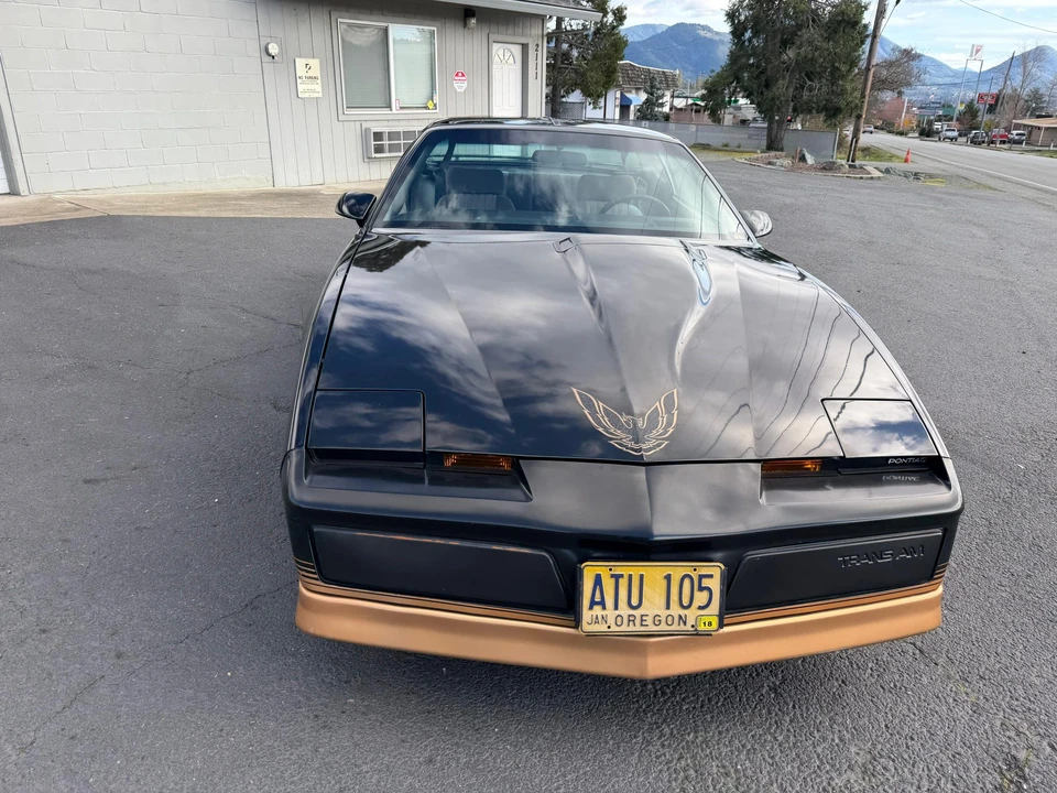 1984 Pontiac Firebird Trans Am 3rd Gen - Image 25 of 31