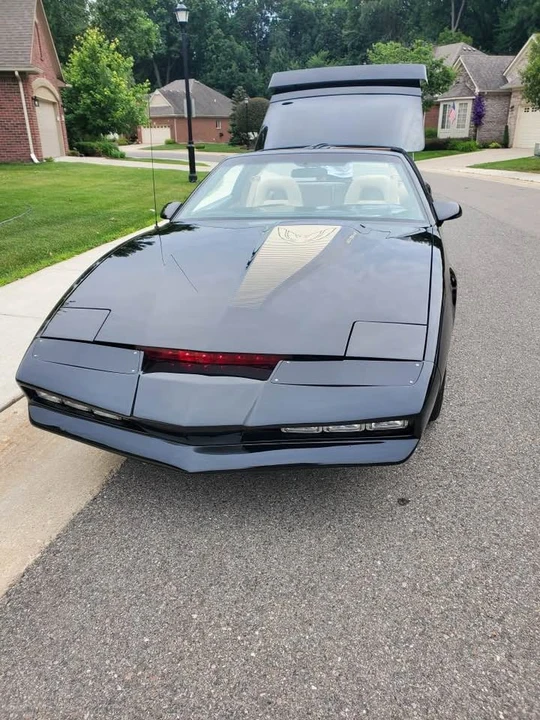 1984 Pontiac Firebird Trans Am 3rd Gen - Image 2 of 18
