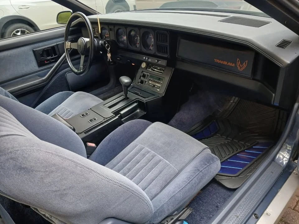 1984 Pontiac Firebird Trans Am 3rd Gen - Image 11 of 19