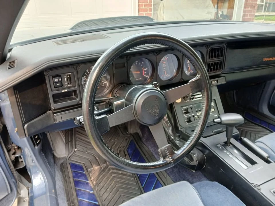 1984 Pontiac Firebird Trans Am 3rd Gen - Image 15 of 19