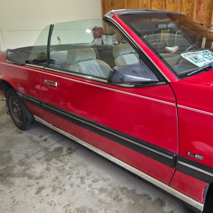 1984 Pontiac Sunbird - Image 6 of 27