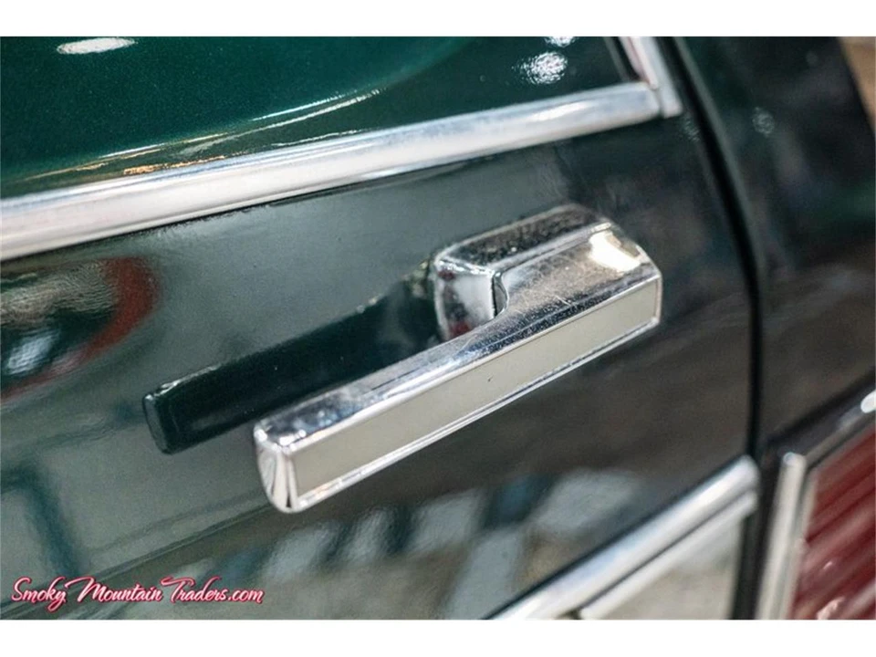 1984 Pontiac Parisienne - Image 26 of 31