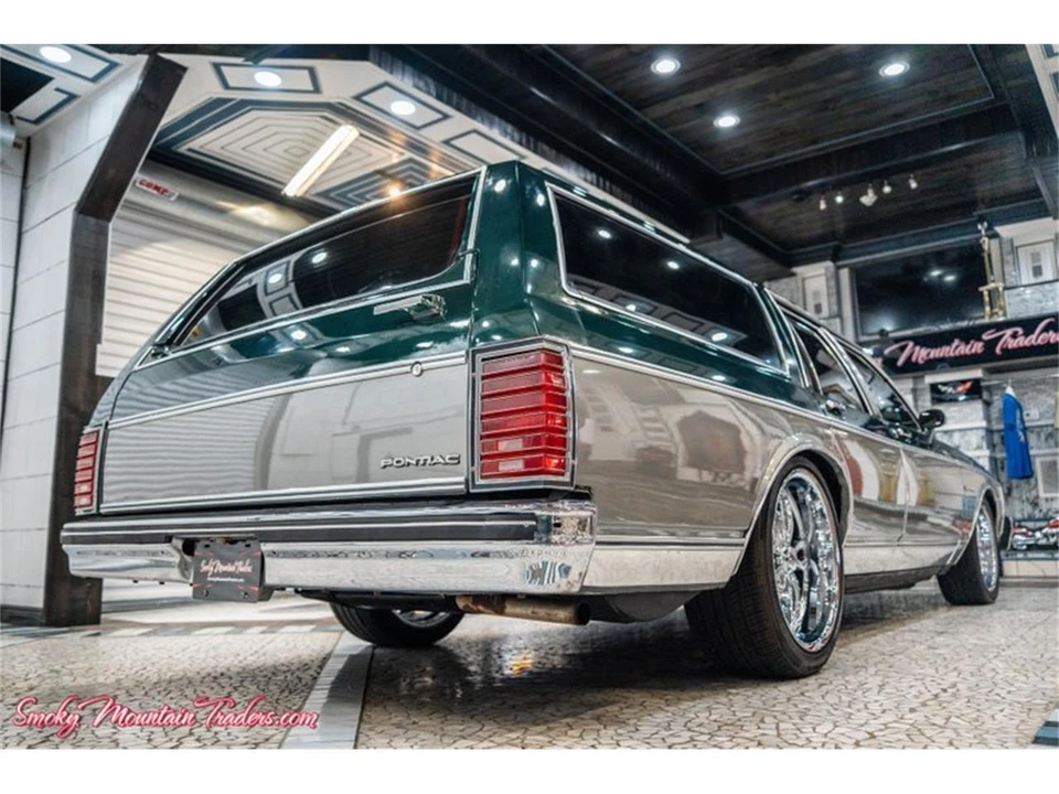 1984 Pontiac Parisienne - Image 21 of 31