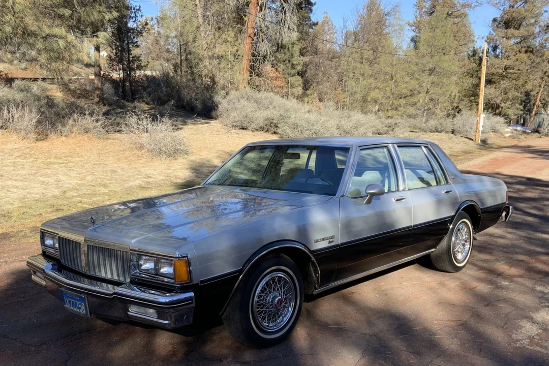 1984 Pontiac Parisienne - Image 3 of 31