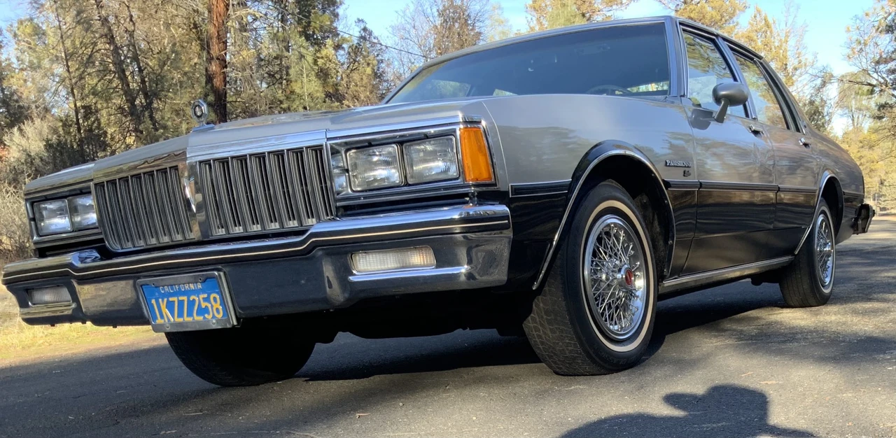 1984 Pontiac Parisienne - Image 7 of 31