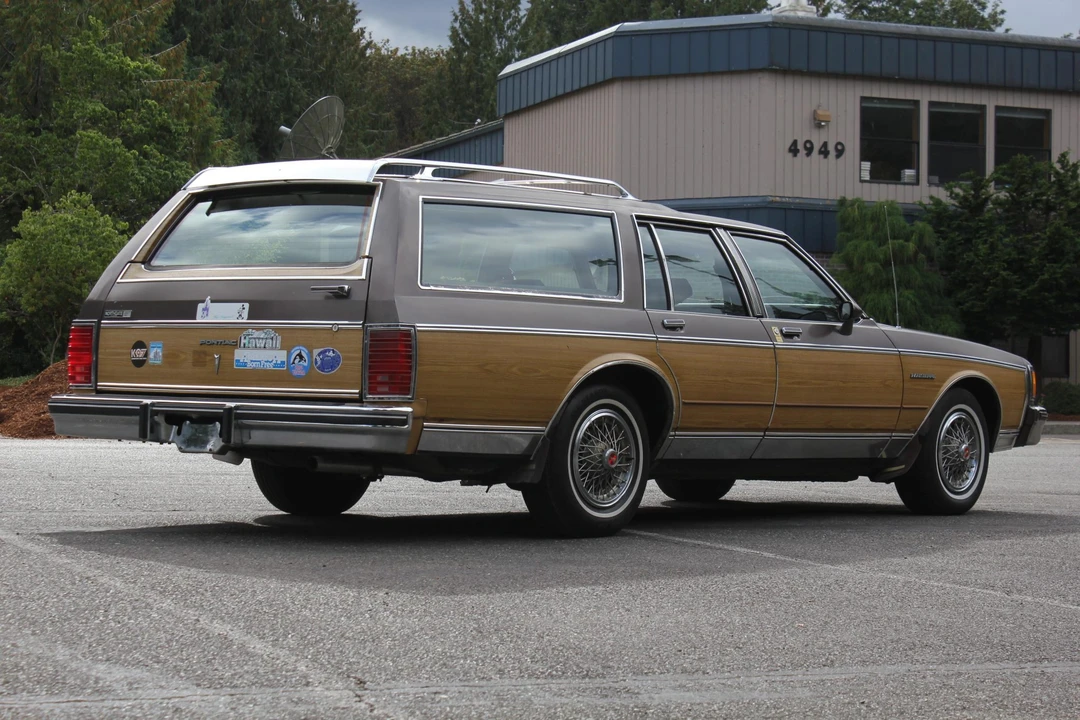 1984 Pontiac Parisienne - Image 23 of 31