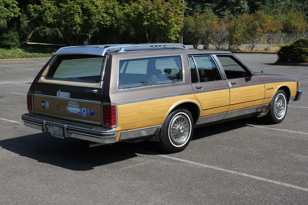 1984 Pontiac Parisienne - Image 24 of 31