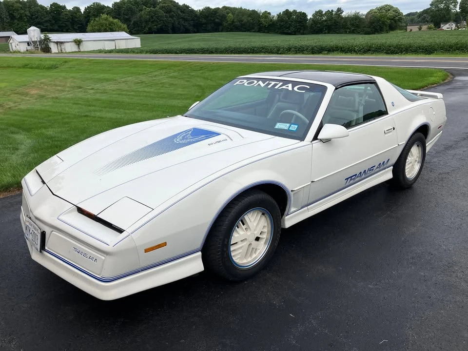 1984 Pontiac Firebird Trans Am 3rd Gen - Image 10 of 10