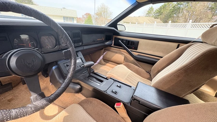 1984 Pontiac Firebird Trans Am 3rd Gen - Image 27 of 31