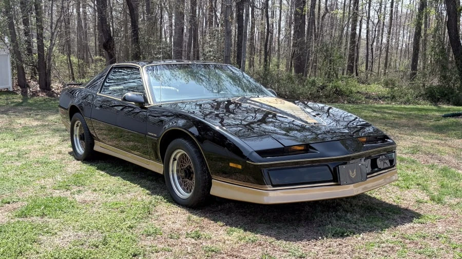 1984 Pontiac Firebird Trans Am 3rd Gen - Image 6 of 31