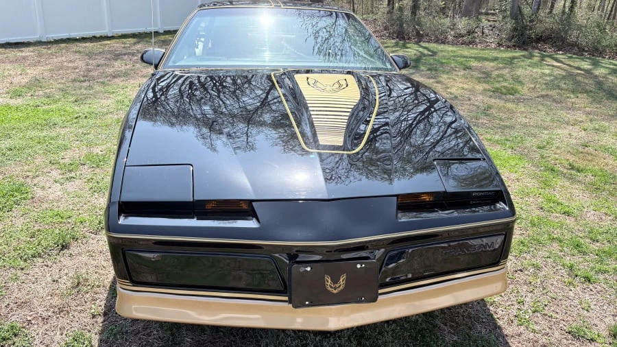 1984 Pontiac Firebird Trans Am 3rd Gen - Image 15 of 31