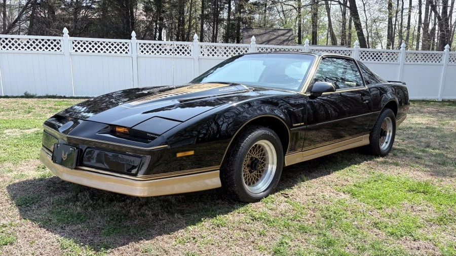 1984 Pontiac Firebird Trans Am 3rd Gen - Image 14 of 31