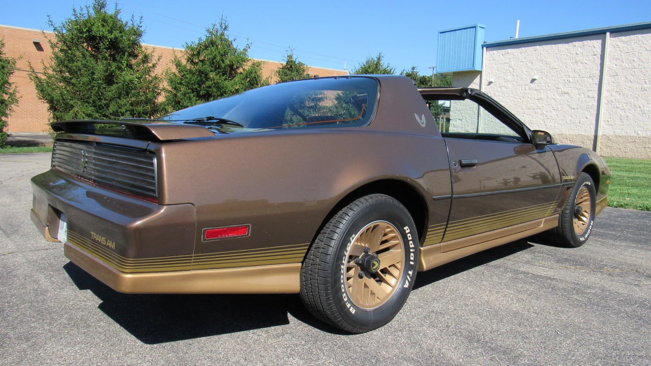 1984 Pontiac Firebird Trans Am 3rd Gen - Image 21 of 31