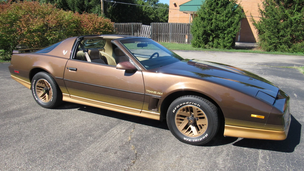 1984 Pontiac Firebird Trans Am 3rd Gen - Image 14 of 31