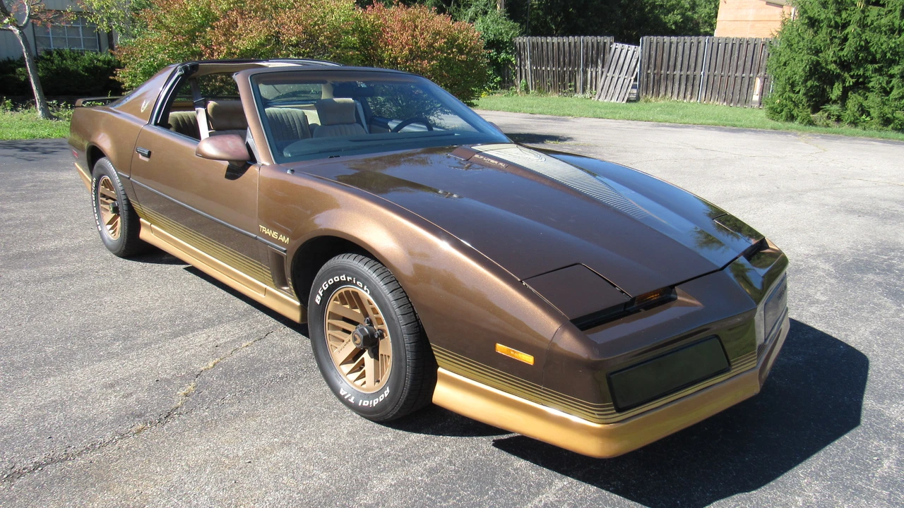 1984 Pontiac Firebird Trans Am 3rd Gen - Image 13 of 31