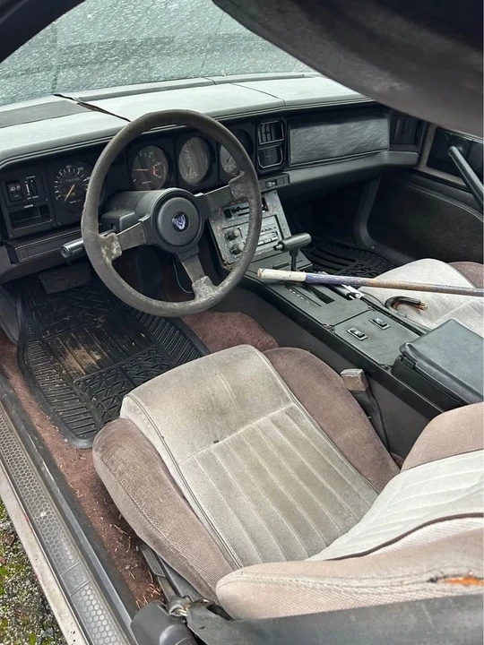 1984 Pontiac Firebird Trans Am 3rd Gen - Image 7 of 9