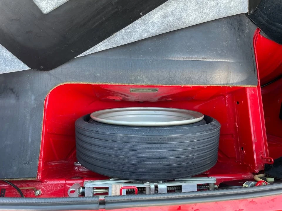 1984 Porsche 944 - Image 17 of 20