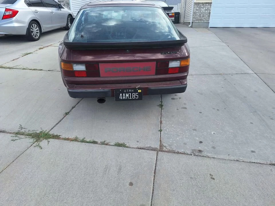 1984 Porsche 944 - Image 5 of 8