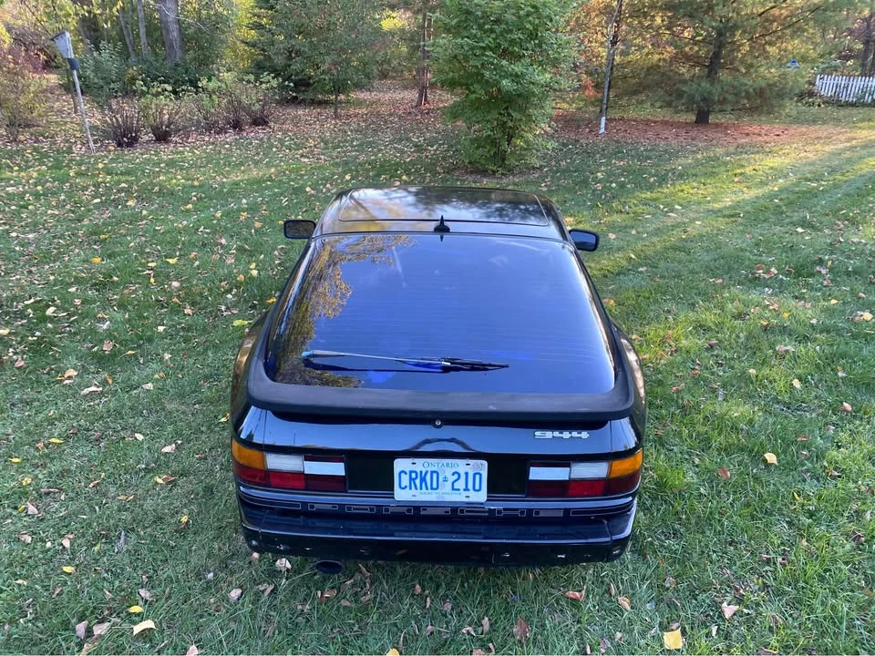 1984 Porsche 944 - Image 5 of 9