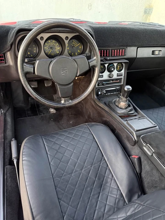 1984 Porsche 944 - Image 12 of 20