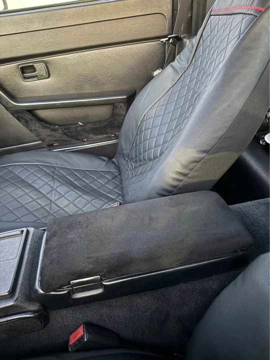 1984 Porsche 944 - Image 17 of 20
