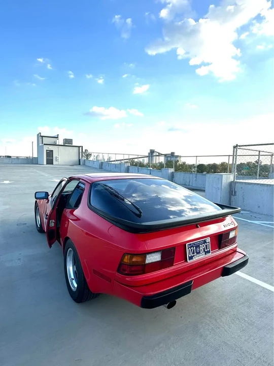 1984 Porsche 944 - Image 11 of 19
