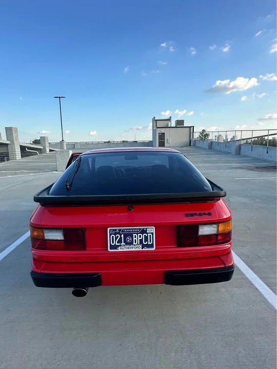1984 Porsche 944 - Image 8 of 19