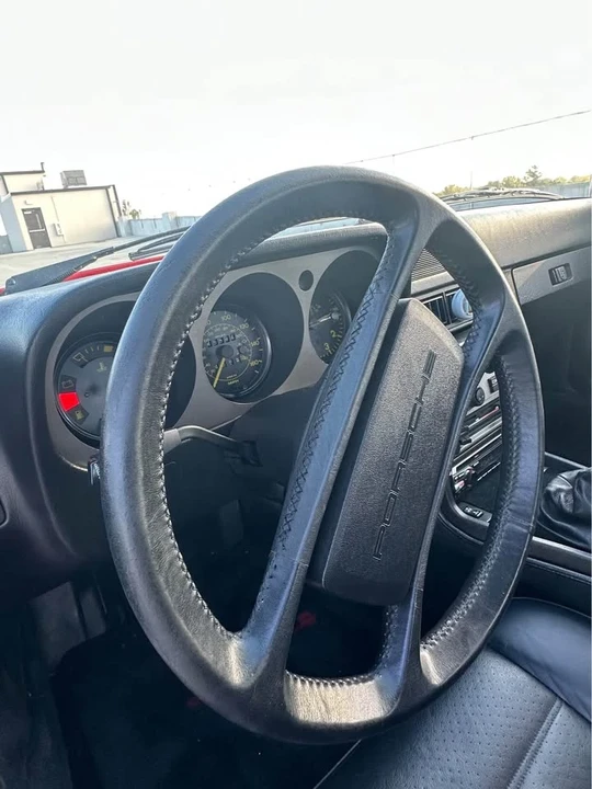1984 Porsche 944 - Image 14 of 19