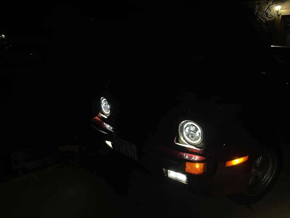 1984 Porsche 944 - Image 11 of 13