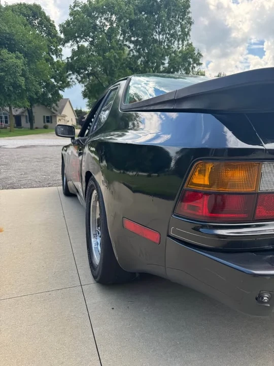 1984 Porsche 944 - Image 4 of 19