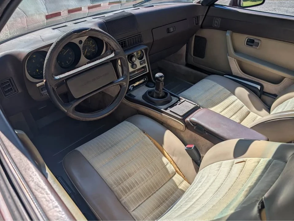1984 Porsche 944 - Image 7 of 20