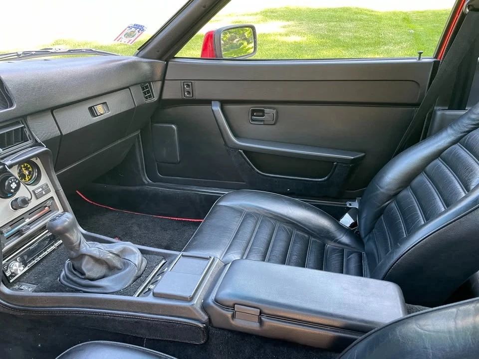 1984 Porsche 944 - Image 12 of 20