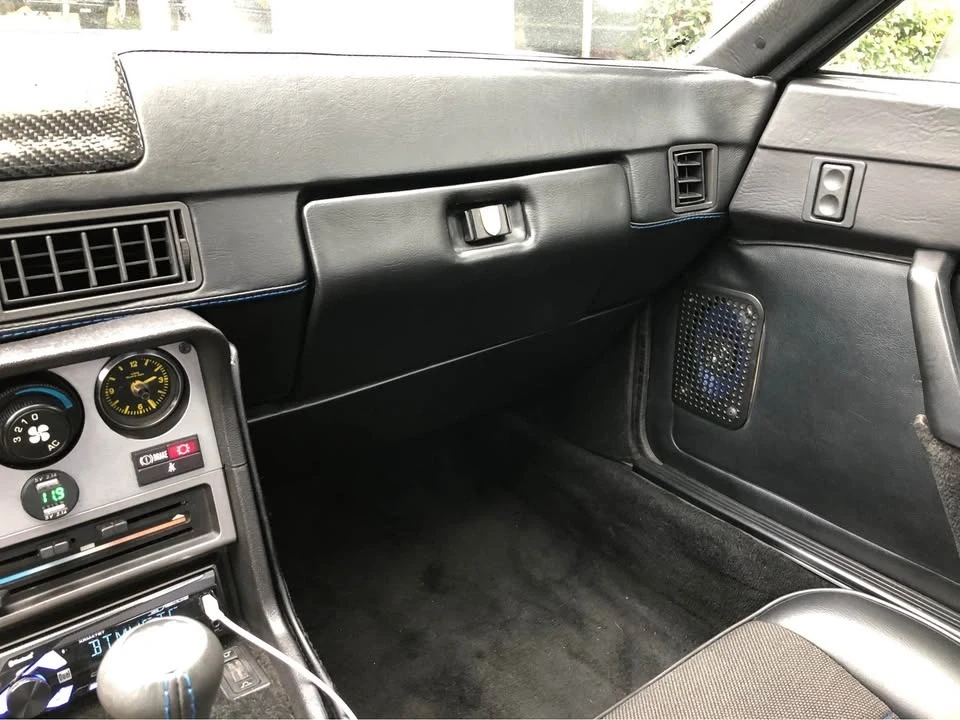 1984 Porsche 944 - Image 9 of 18