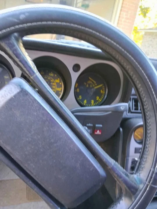 1984 Porsche 944 - Image 5 of 6