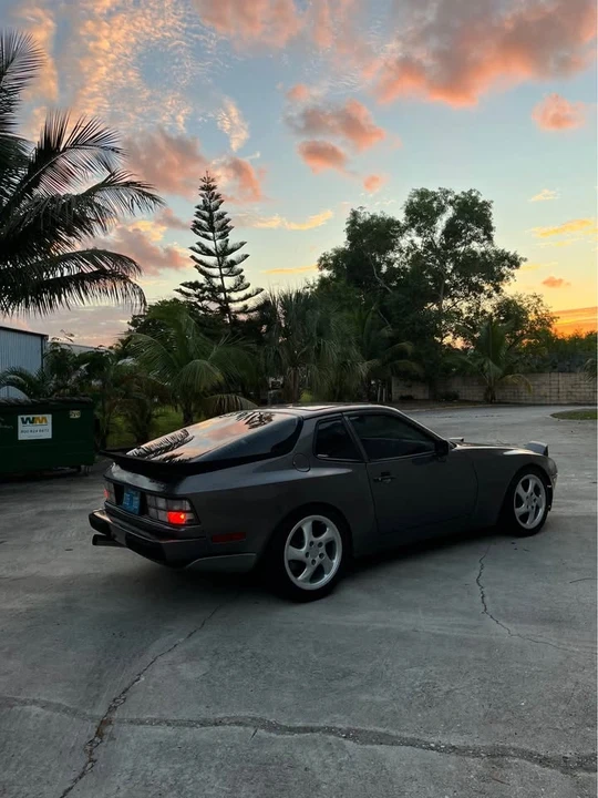 1984 Porsche 944 - Image 13 of 18