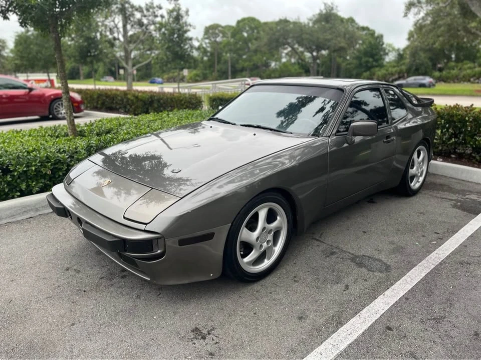 1984 Porsche 944 - Image 18 of 18
