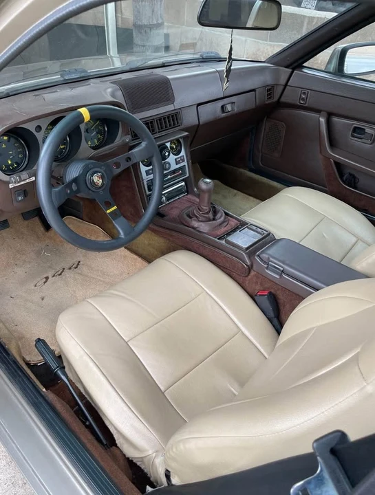 1984 Porsche 944 - Image 3 of 8