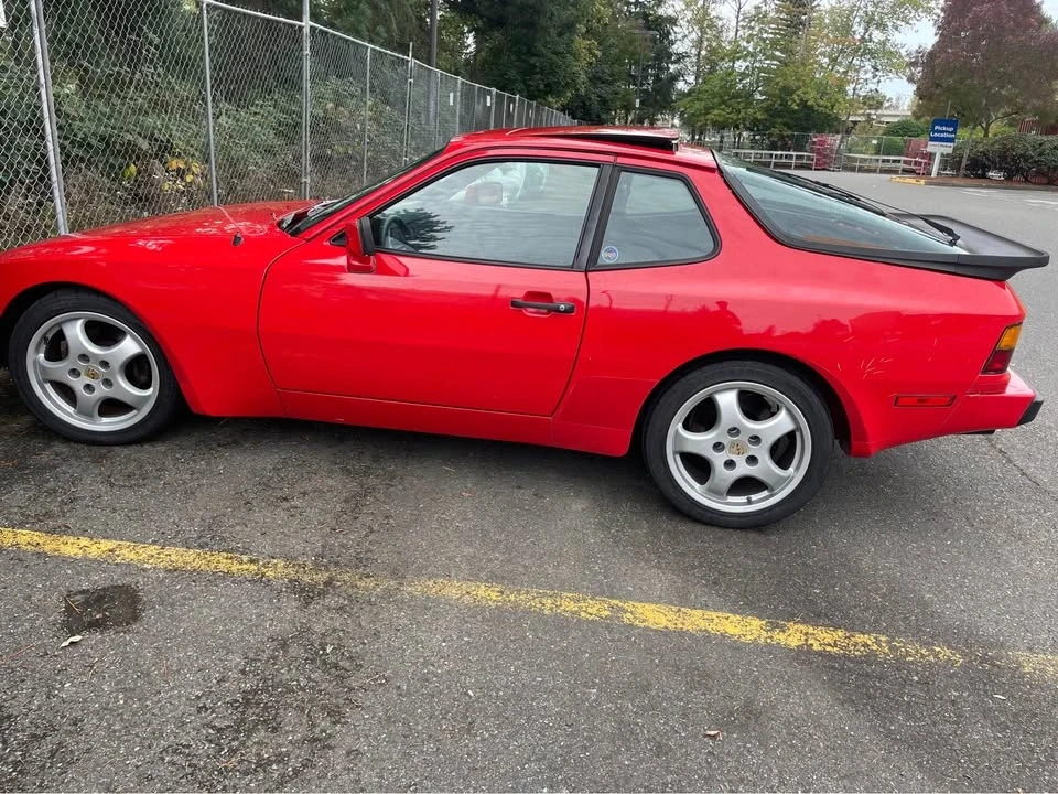 1984 Porsche 944 - Image 6 of 7