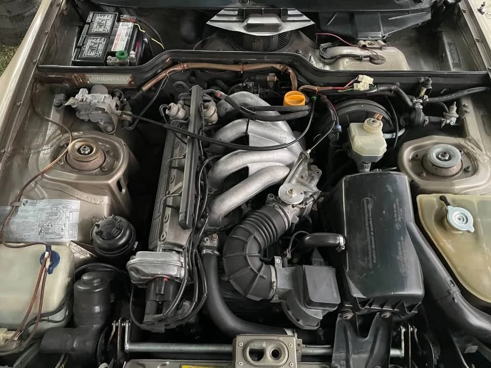 1984 Porsche 944 - Image 8 of 8