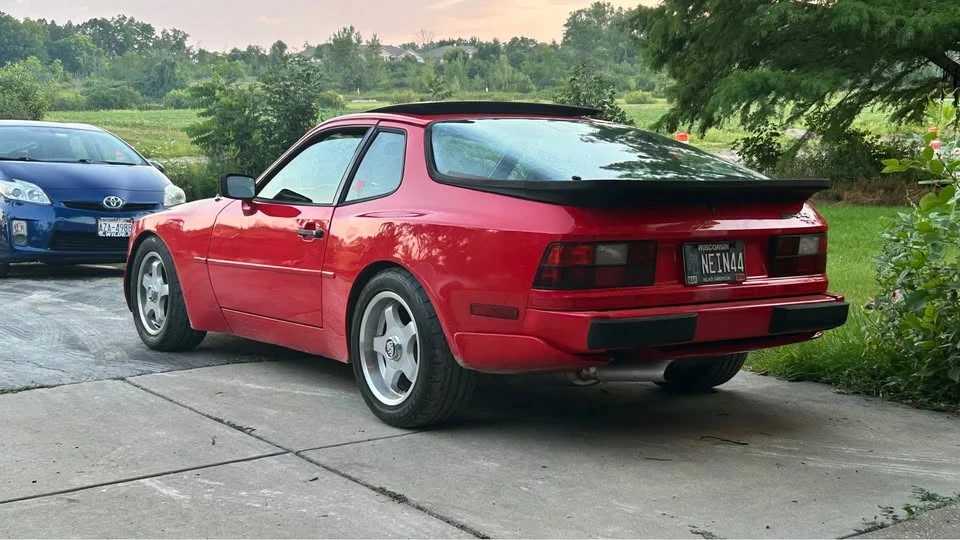 1984 Porsche 944 - Image 4 of 9