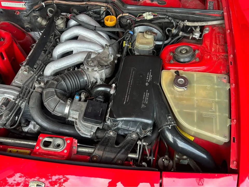 1984 Porsche 944 - Image 6 of 9