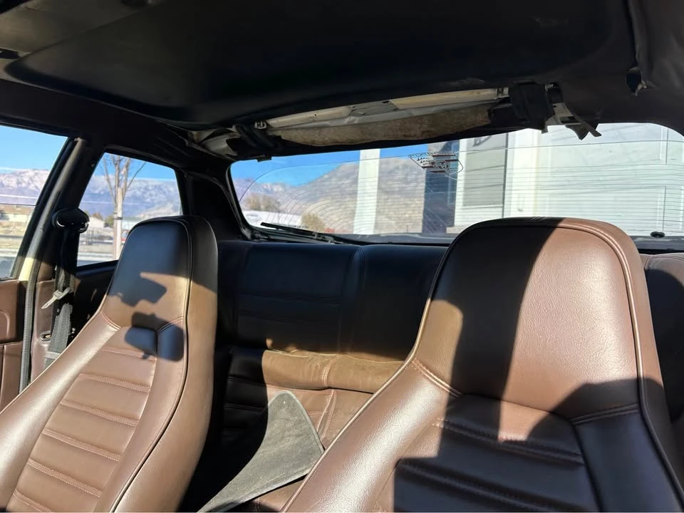 1984 Porsche 944 - Image 11 of 16