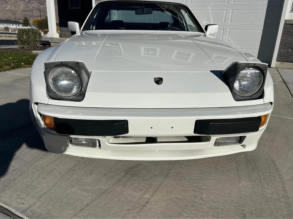 1984 Porsche 944 - Image 16 of 16