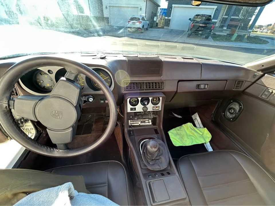 1984 Porsche 944 - Image 14 of 16