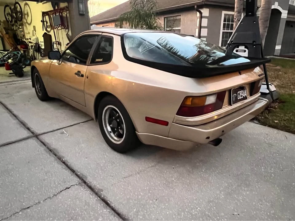 1984 Porsche 944 - Image 3 of 9