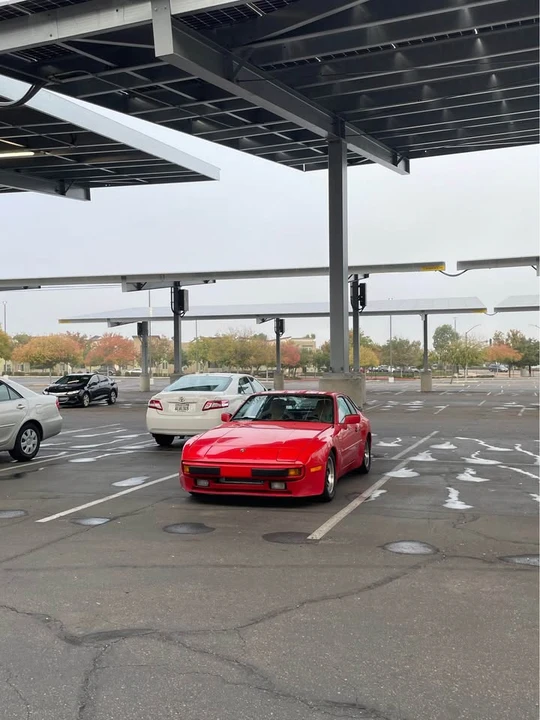 1984 Porsche 944 - Image 4 of 7